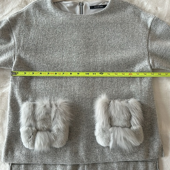 Mayson Grey Sweater Size 2 - Picture 9 of 12